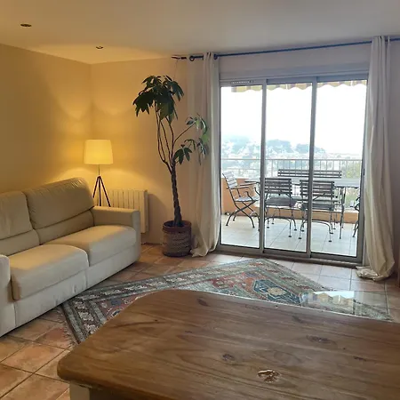 2-room With A Magnificent View Of The Sea, In In The Var, 12km From The Isles De Porquerolles Boarding Port - 2/4 People * 卡尔特汉
