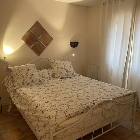 公寓 2-room With A Magnificent View Of The Sea, In In The Var, 12km From The Isles De Porquerolles Boarding Port - 2/4 People 卡尔特汉